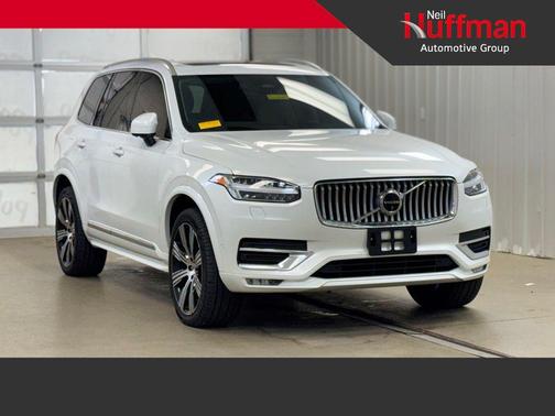 Crystal White Metallic 2024 Volvo XC90 B6 Plus Bright Theme 7-Seater