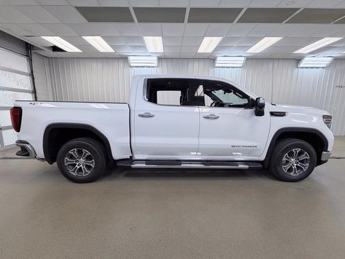 Summit White 2026 GMC Sierra 1500 SLT
