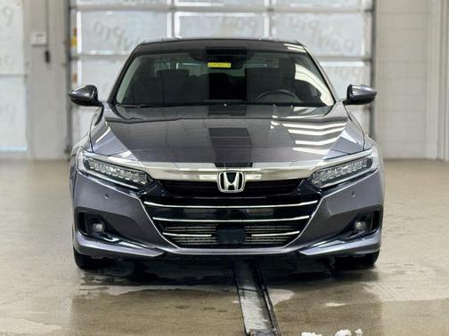 2022 Honda Accord Touring 2.0T