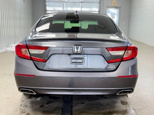 2022 Honda Accord Touring 2.0T