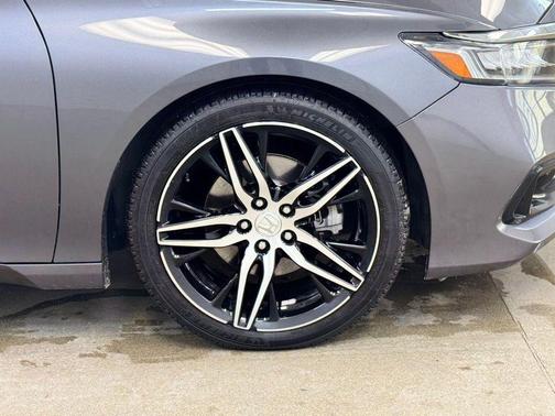 2022 Honda Accord Touring 2.0T