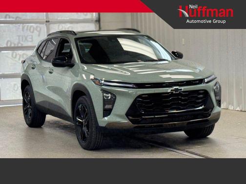 Cacti Green 2025 Chevrolet Trax FWD ACTIV