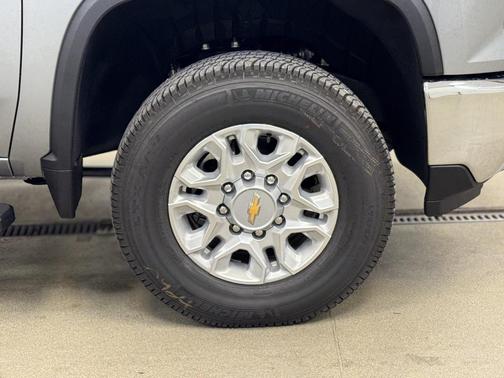 2026 Chevrolet Silverado 3500 LT