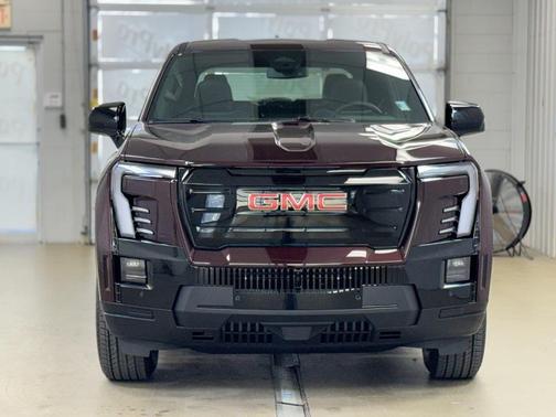 2026 GMC Sierra EV Extended Range Elevation
