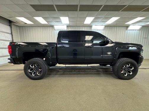 2018 Chevrolet Silverado 1500 2LT