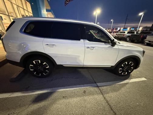 2024 Kia Telluride SX Prestige