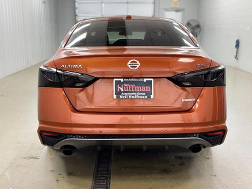 2022 Nissan Altima SR VC-Turbo FWD