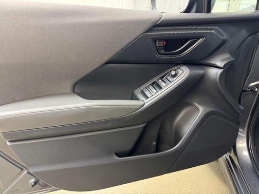 Magnetite Gray Metallic 2024 Subaru Crosstrek Premium