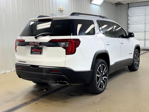 2021 GMC Acadia FWD SLE