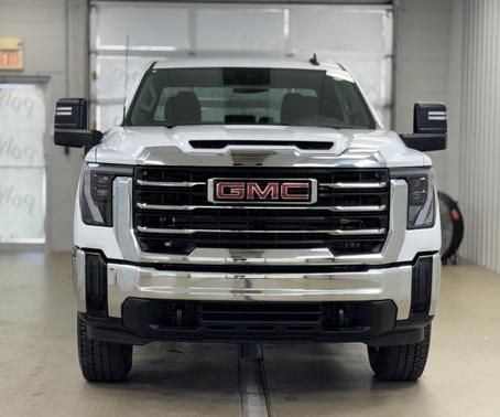 2025 GMC Sierra 3500 SLE