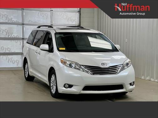 2015 Toyota Sienna XLE