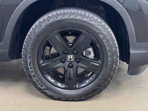Crystal Black Pearl 2023 Honda Ridgeline Black