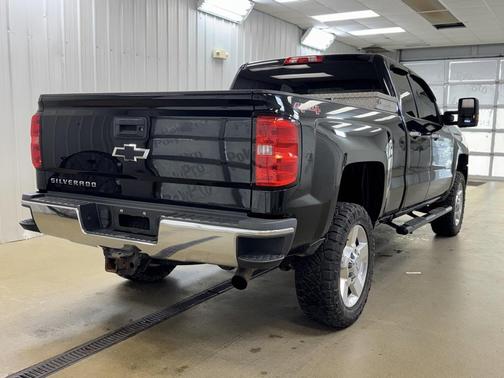 2017 Chevrolet Silverado 2500 WT