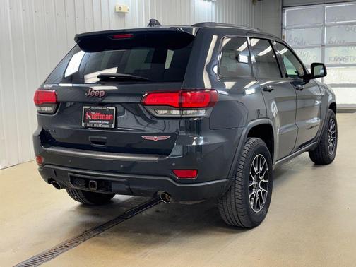2017 Jeep Grand Cherokee Trailhawk