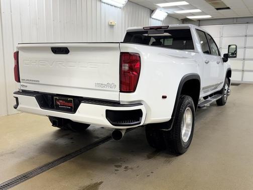 2026 Chevrolet Silverado 3500 High Country