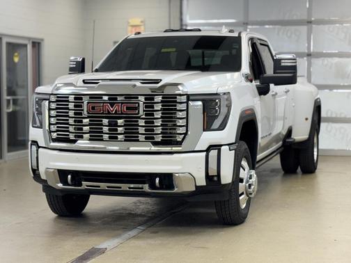 2024 GMC Sierra 3500 Denali