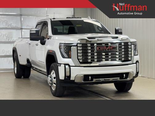 2024 GMC Sierra 3500 Denali