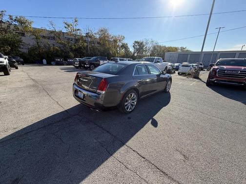2019 Chrysler 300 Limited
