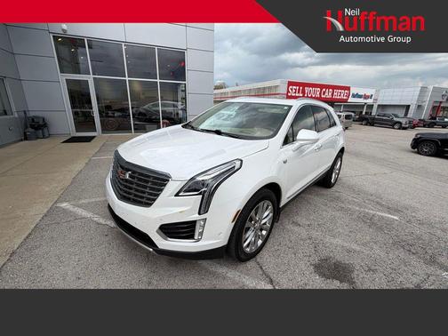 Crystal White Tricoat 2017 Cadillac XT5 Platinum