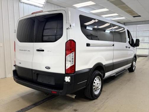 2022 Ford Transit-350 XLT