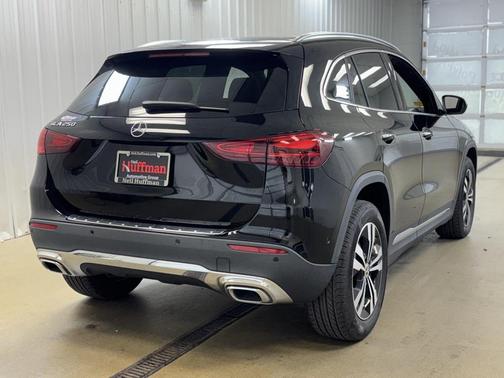 2024 Mercedes-Benz GLA 250 Base