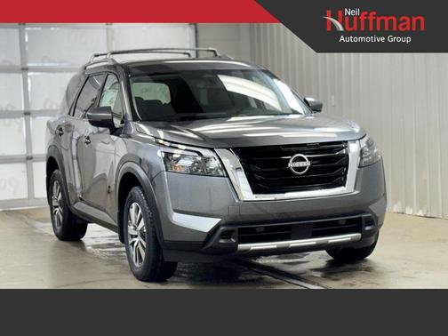 2025 Nissan Pathfinder SL 4WD