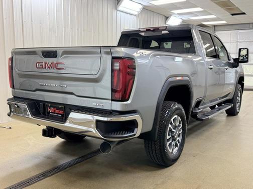 2025 GMC Sierra 2500 SLT
