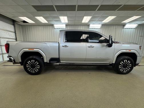 Quicksilver Metallic 2022 GMC Sierra 3500 Denali