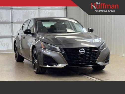 2025 Nissan Altima SR FWD