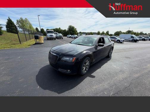 Gloss Black 2014 Chrysler 300 S