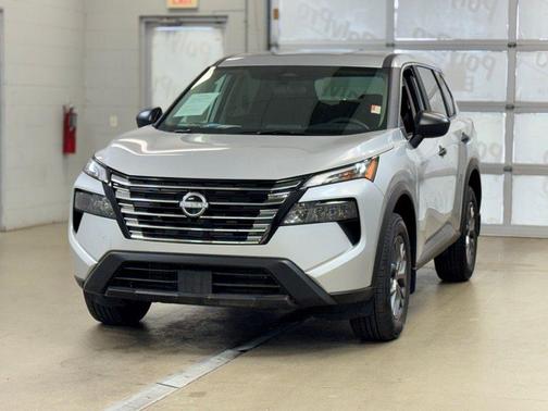 2025 Nissan Rogue S