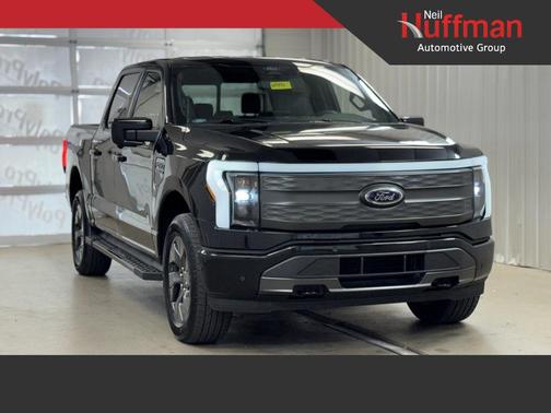 2022 Ford F-150 Lightning LARIAT
