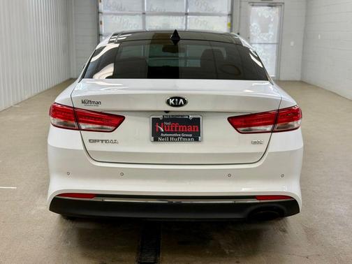 2017 Kia Optima EX