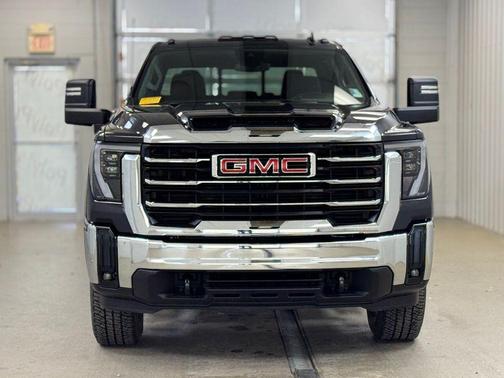 2026 GMC Sierra 3500 SLE