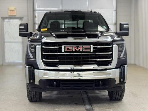 2026 GMC Sierra 3500 SLE