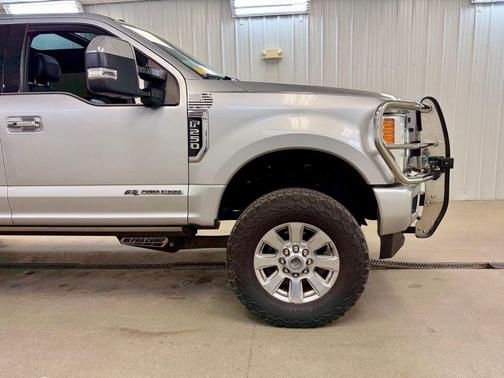 2017 Ford F-250 Platinum