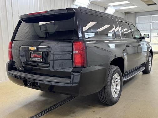 2018 Chevrolet Suburban LT