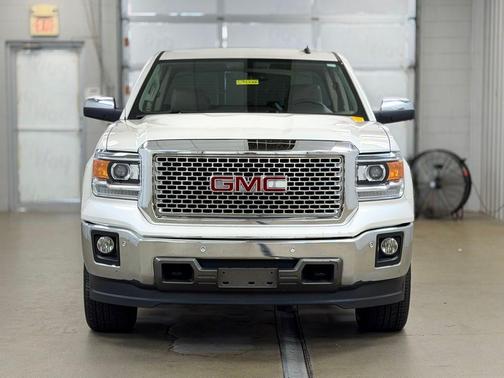 White Diamond Clearcoat 2014 GMC Sierra 1500 SLT