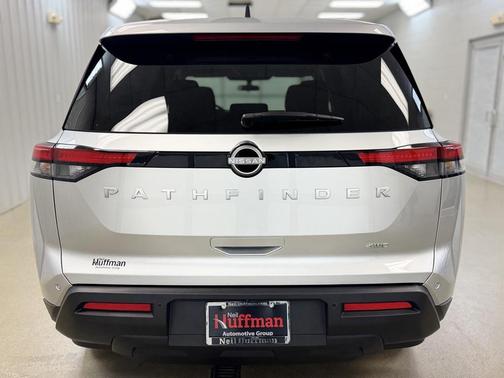 2025 Nissan Pathfinder S 4WD
