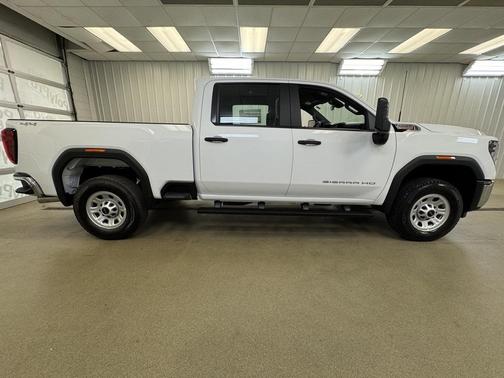 2025 GMC Sierra 2500 Base