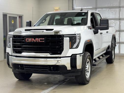 2025 GMC Sierra 2500 Base