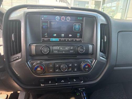 Summit White 2015 Chevrolet Silverado 1500 2LT