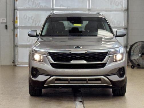 2021 Kia Seltos S