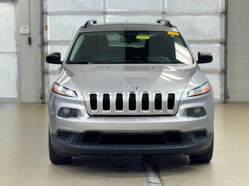 Billet Silver Metallic Clearcoat 2017 Jeep Cherokee Sport