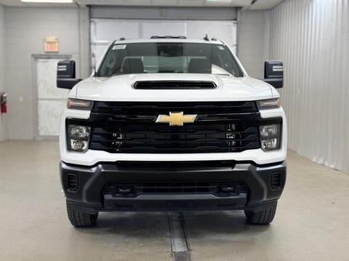 2025 Chevrolet Silverado 3500 WT