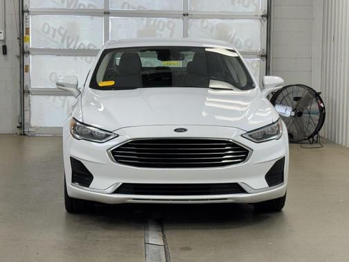 2019 Ford Fusion SEL
