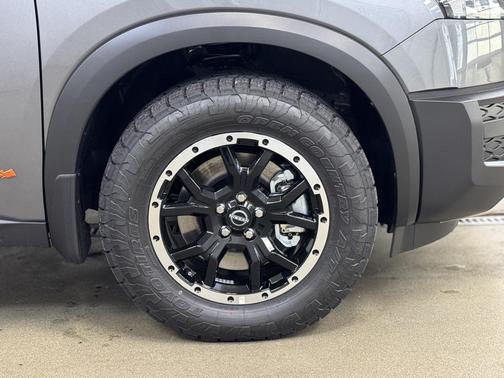 2025 Nissan Pathfinder Rock Creek 4WD