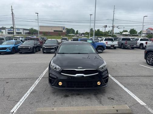 Aurora Black 2021 Kia Forte LXS