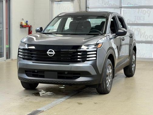 Gun Metallic 2026 Nissan Kicks S