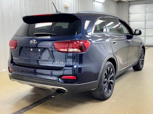 2020 Kia Sorento EX